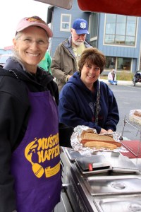 CaroleKnuthWithReindeerPolishDog