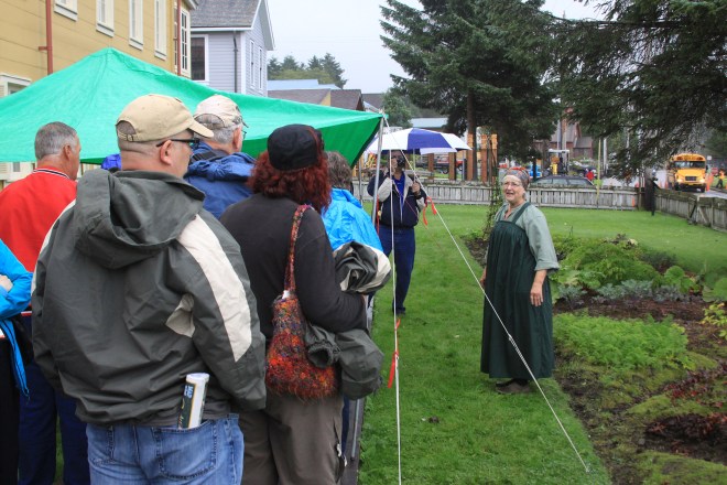 KarenChristnerInPeriodCOstumeAtRussianBishopsHouse