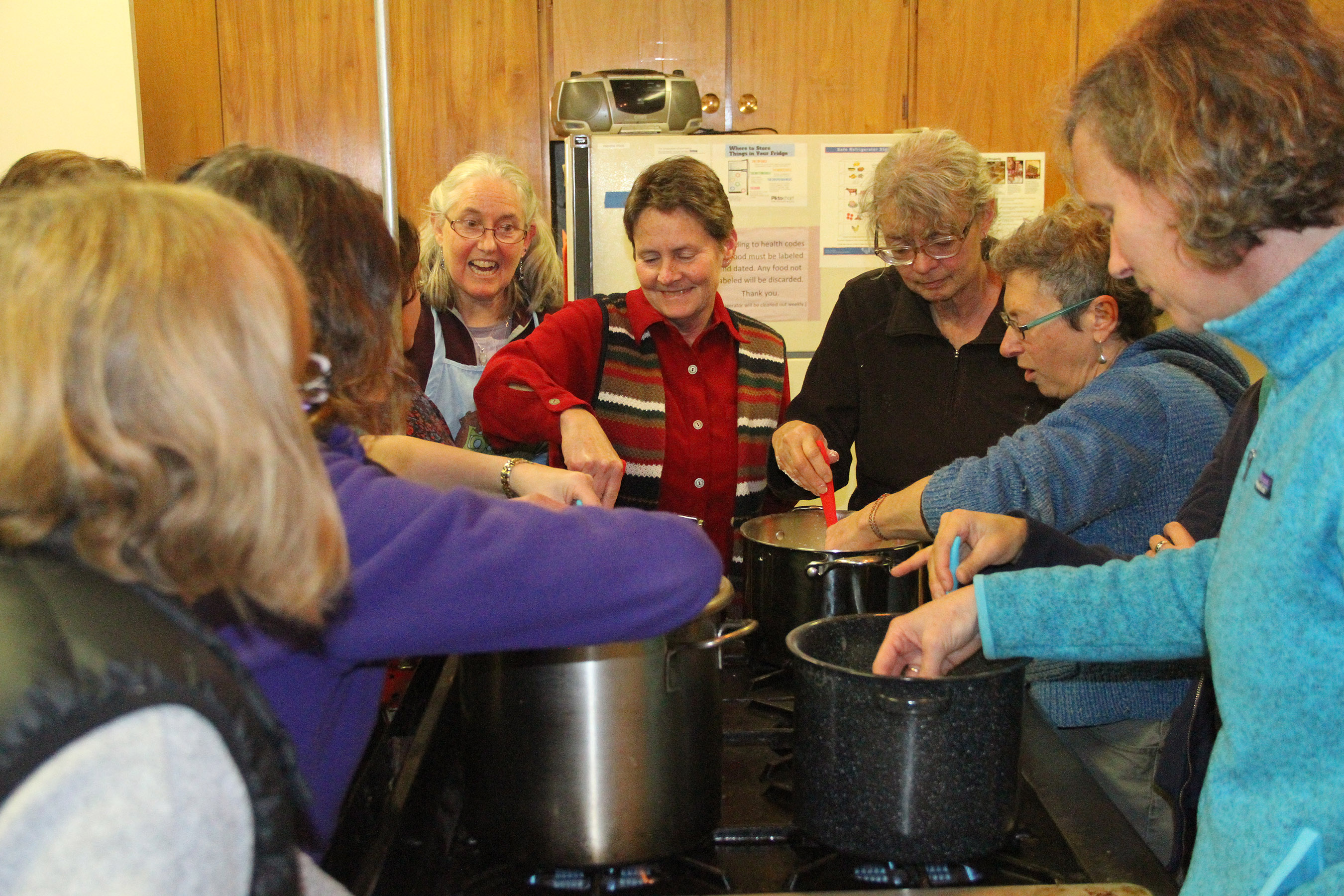 lisasadleirhartwithjuliecheryllibbykristenatstove